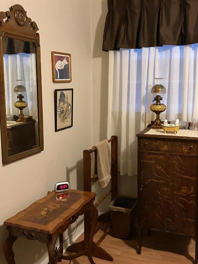 The Ashe Farm Bed & Breakfast Marshall Ngoại thất bức ảnh