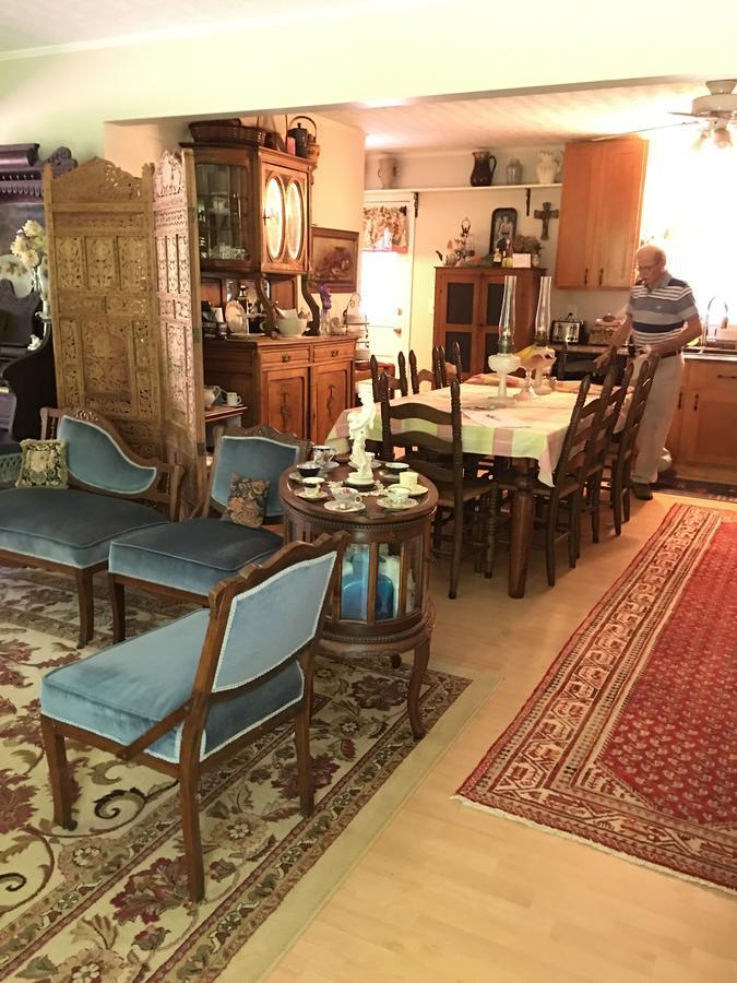 The Ashe Farm Bed & Breakfast Marshall Ngoại thất bức ảnh